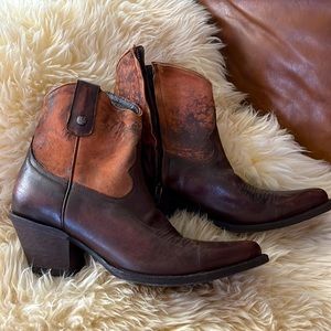 Old Gringo Womens Cowgirl Boots! Cute booties, worn twice in perfect condition!